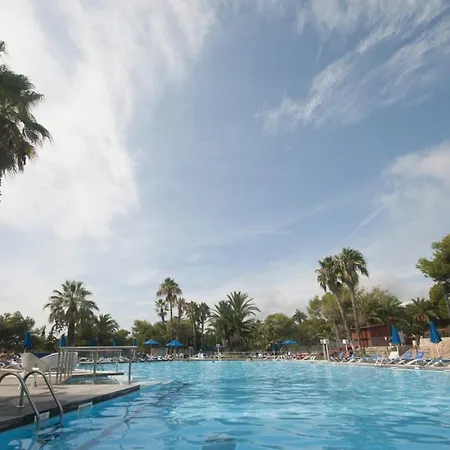S No 800 Resort *